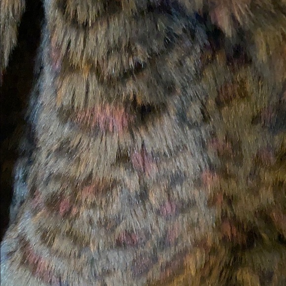 Aritzia TNA Golden Moorhouse faux fur coat - Picture 5 of 7